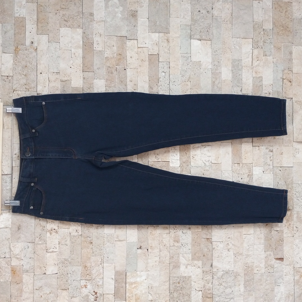 Tahari Women's High Rise Classic Skinny Denim Jeans Sz 8